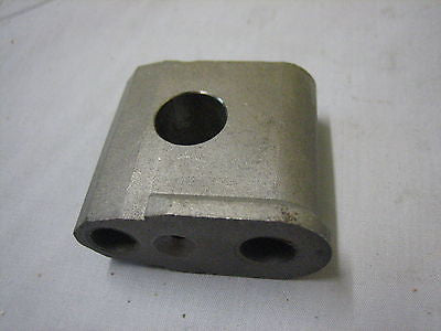114-133 MG SPRITE/MIDGET/MINI ROCKER SHAFT PEDESTAL W/OIL FEED - MG Sales & Service - 1