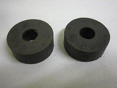 472-205 24G629 MG MGB RUBBER BRACKET SPACER x2 - MG Sales & Service