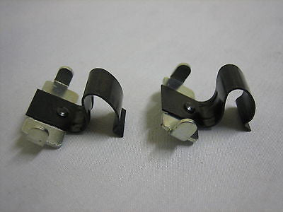 560-325 MG MGB HEADLIGHT CLIP x2 - MG Sales & Service