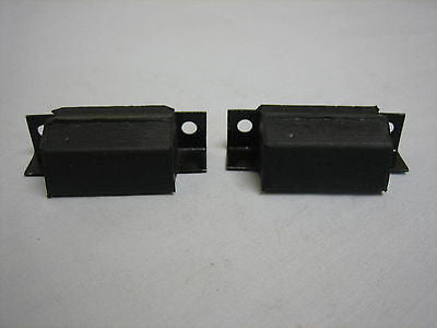 282-600 AHH6523 MG MGB BONNET BUFFER x2 - MG Sales & Service - 1