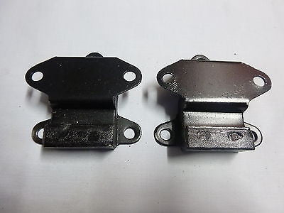 21A1902 MINI MORRIS MOKE LEYLAND CLUBMAN ENGINE MOUNTS PAIR - MG Sales & Service - 1