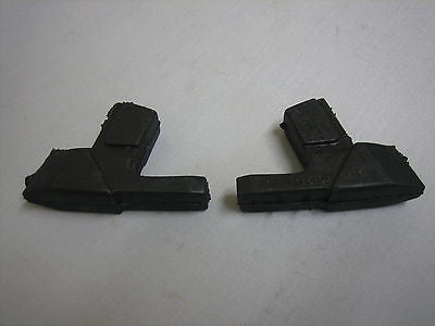 282-065 AHA9986 MG MGB CORNER BLOCK x2 - MG Sales & Service