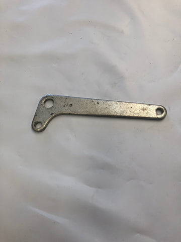 AFH1654 BONNET LEVER MGA USED