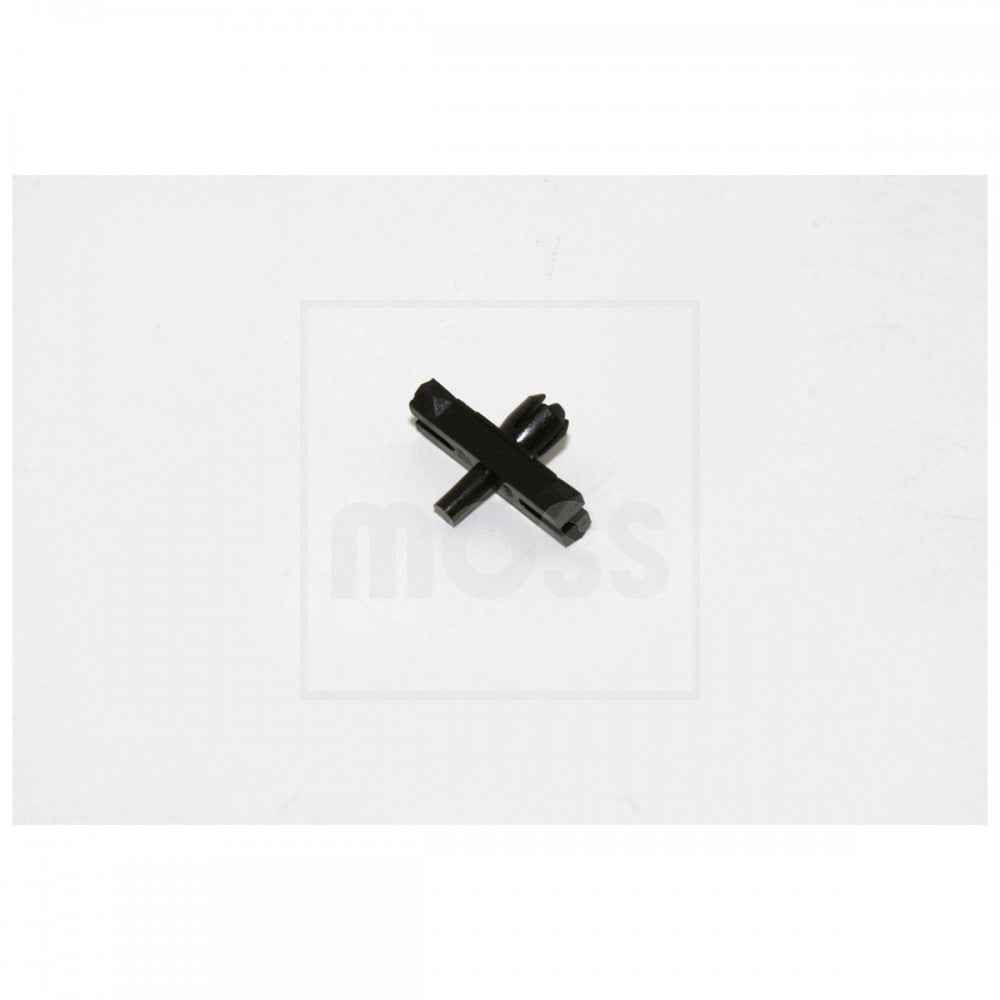 455-330 BHA5008 GRILLE MOULDING CLIP